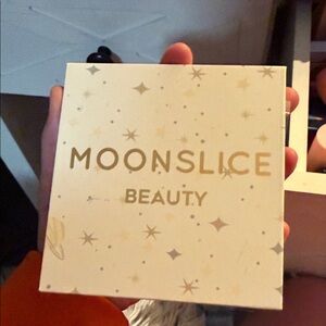 Gold Eyeshadow Palette